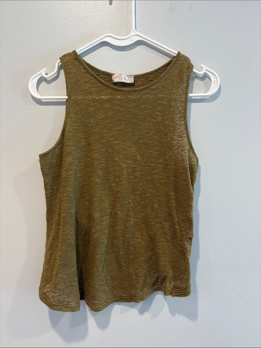 Free People Olive Tank Top - Sleeveless Casual Ribbed Knit ptp 16-19 length 20